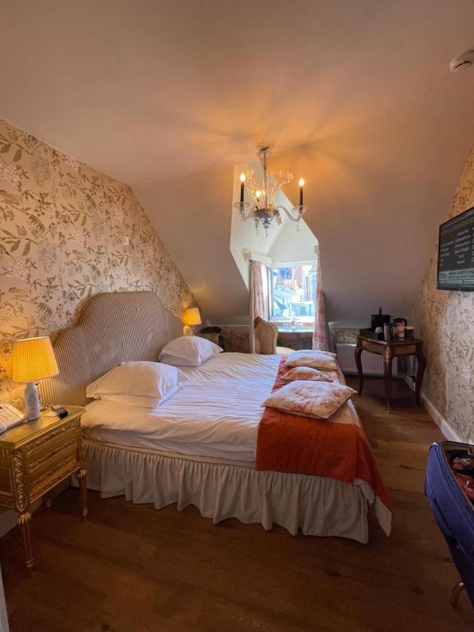 Boutique Hotel Die Swaene Bruges Room photo