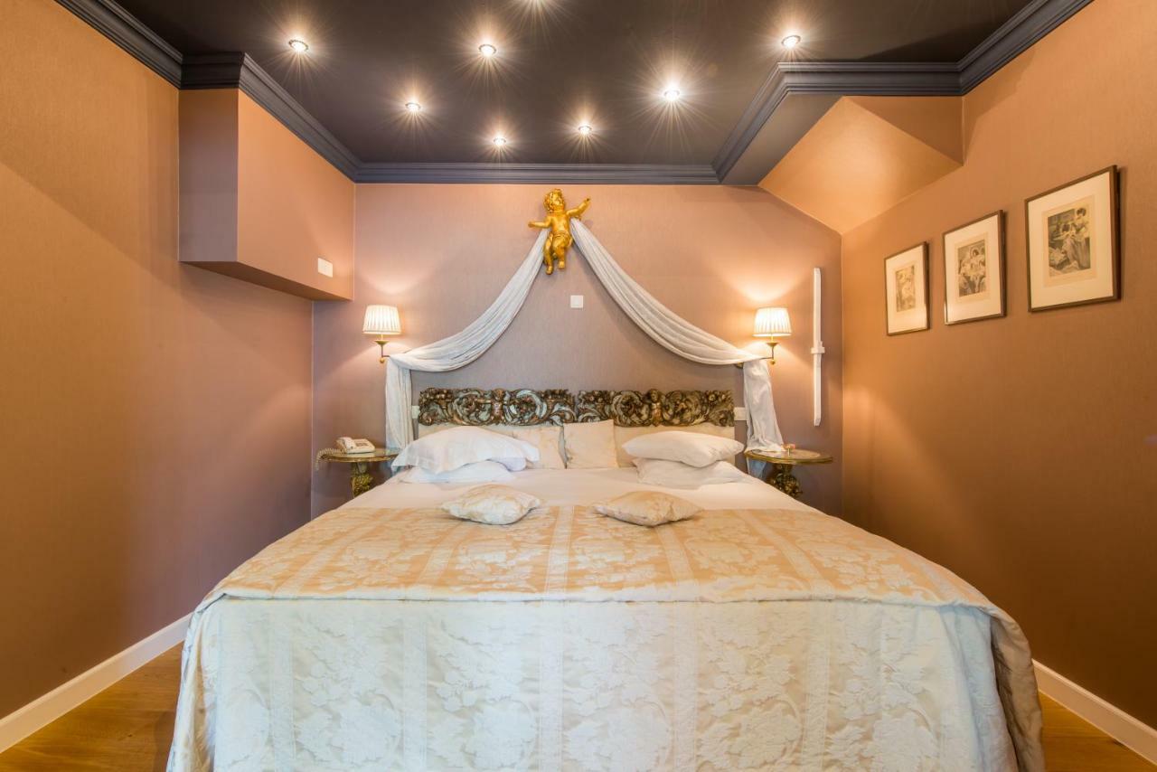 Boutique Hotel Die Swaene Bruges Exterior photo