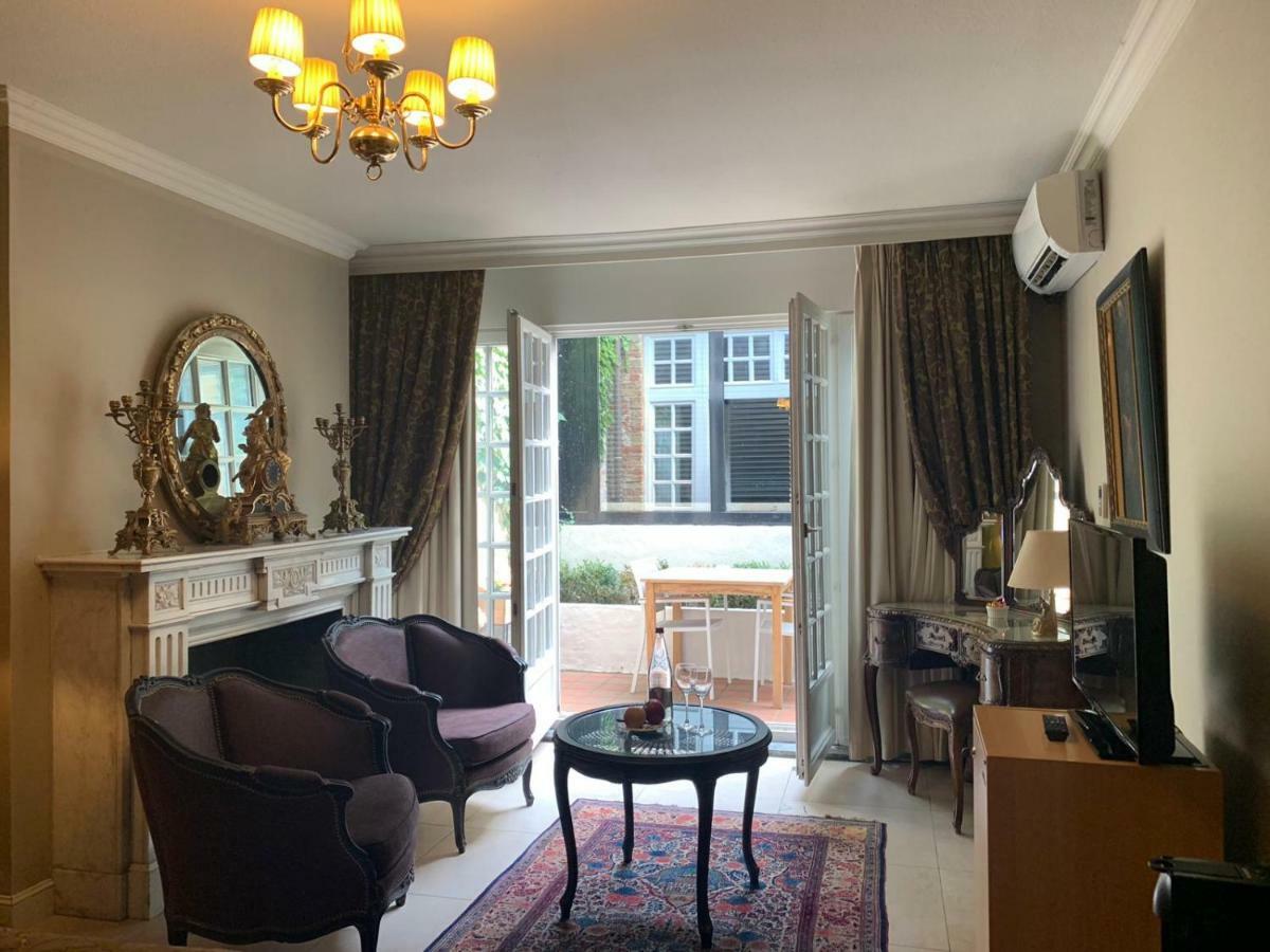 Boutique Hotel Die Swaene Bruges Exterior photo